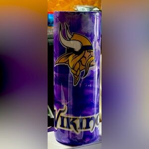Custom made Minnesota Vikings 20oz skinny tumbler